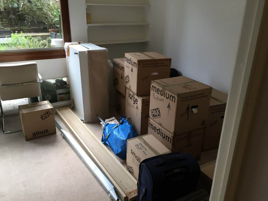 Unloading complete – now it's over to the clients!