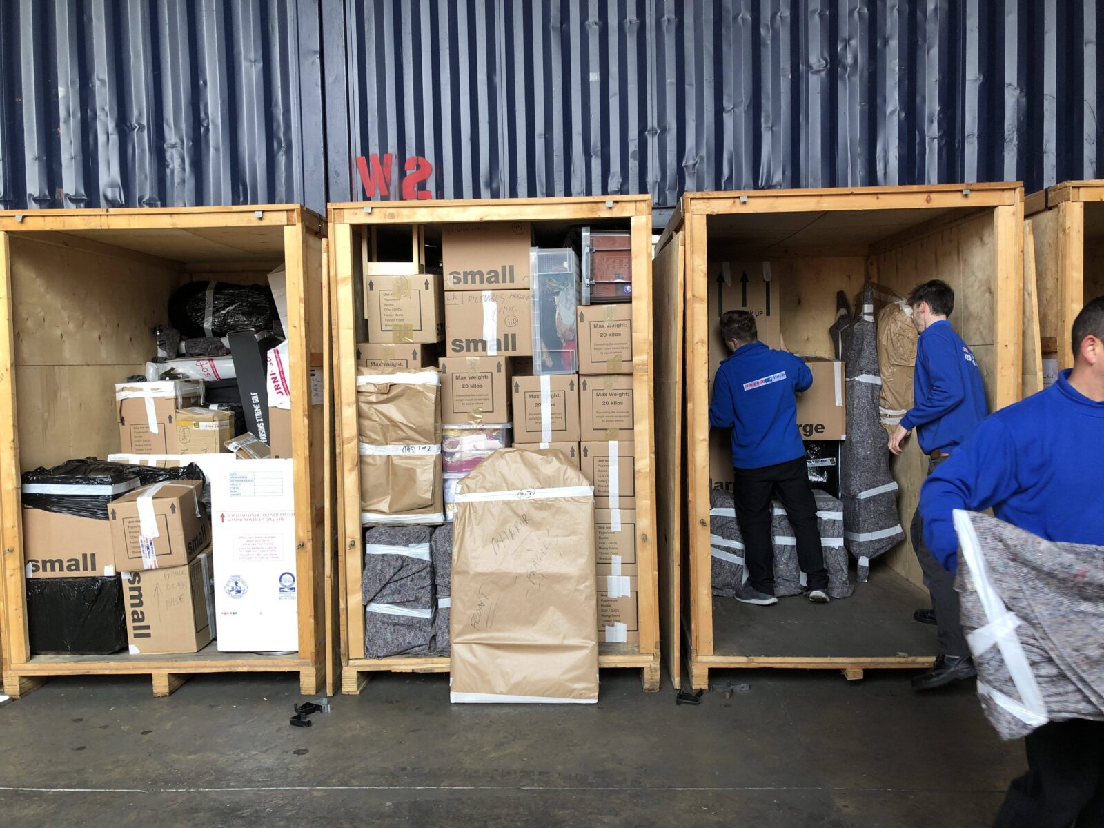 Storage In London Removals & Storage Happy2Move